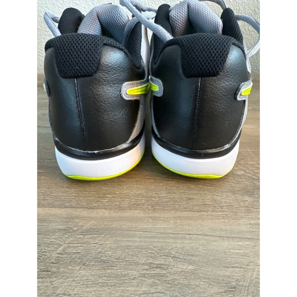 Nike Air Vapor Advantage Mens 12.5 Grey Black Volt Tennis Shoes 599359-070